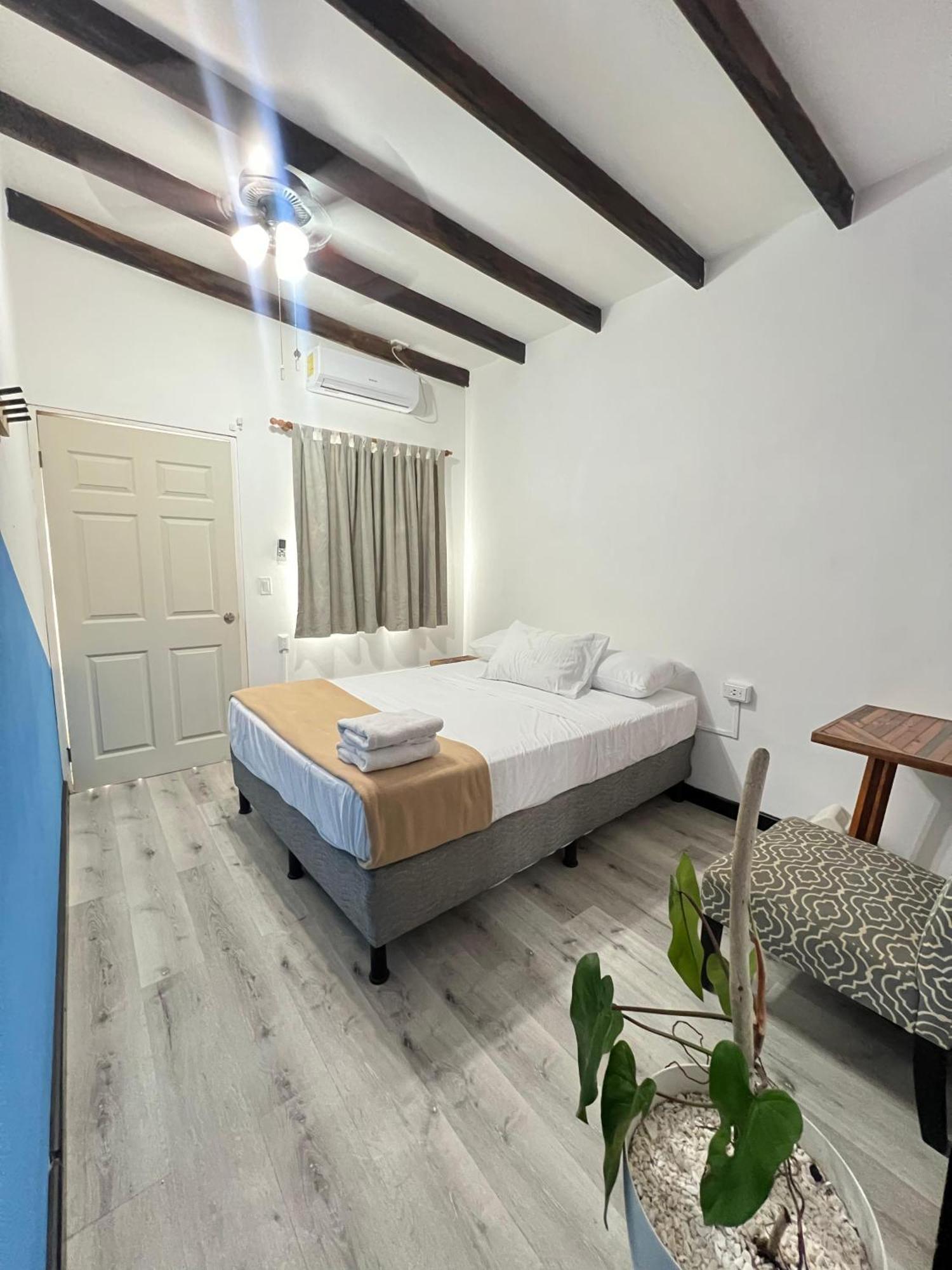 Hotel Carey Pedasi Town Zewnętrze zdjęcie